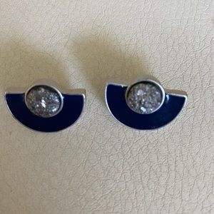 Beautiful earrings from Parfois.